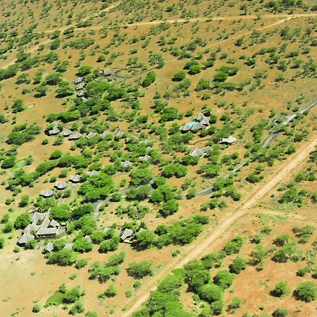 Severin Safari Camp Tsavo West National Park Exteriör bild